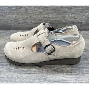 P.W. Minor Orthopedic Clogs Women 10.5 Beige Suede Buckle Wedge Extra Depth